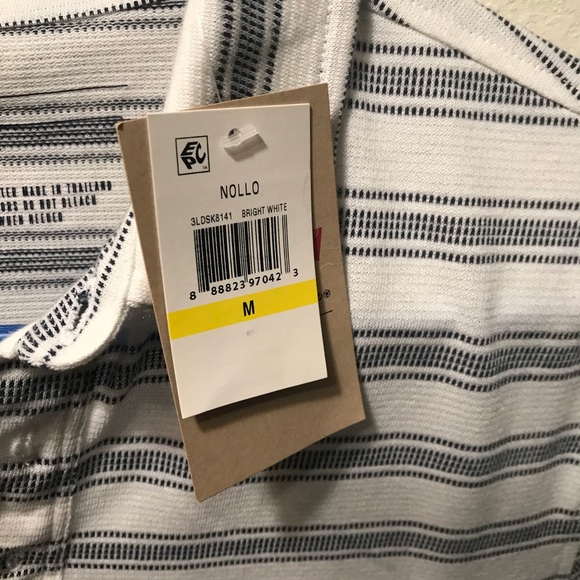 NWT Levi’s Stripped Polo - Picture 4 of 4